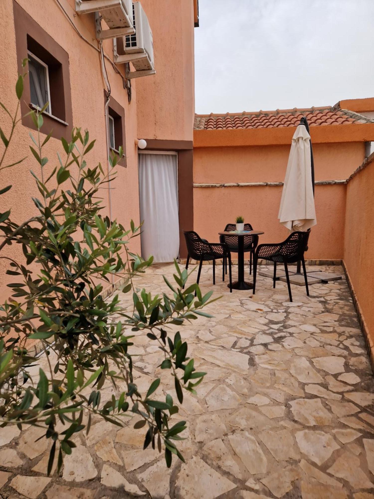 Aurelia Apartments, Apartman