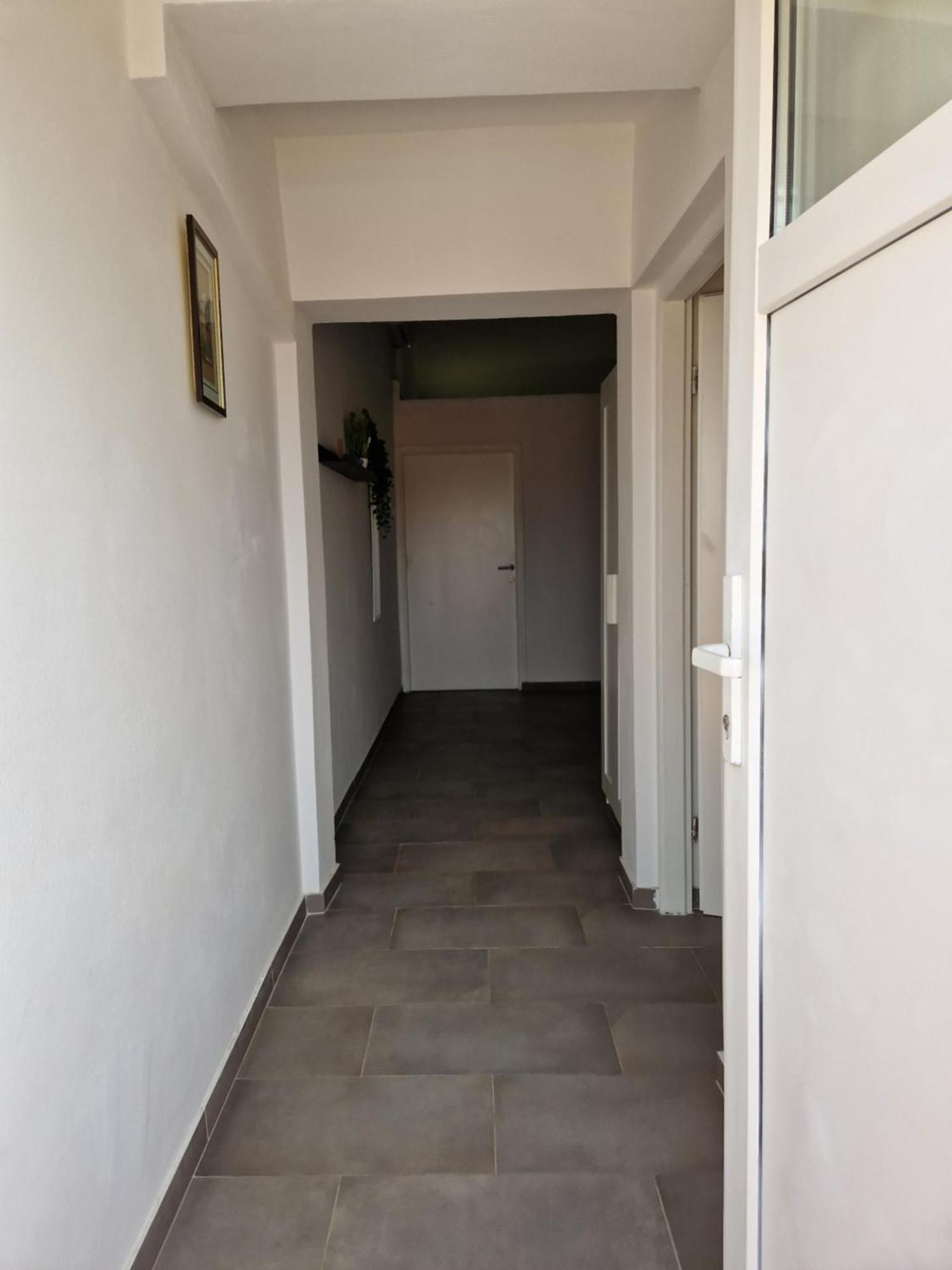 Aurelia Apartments, *