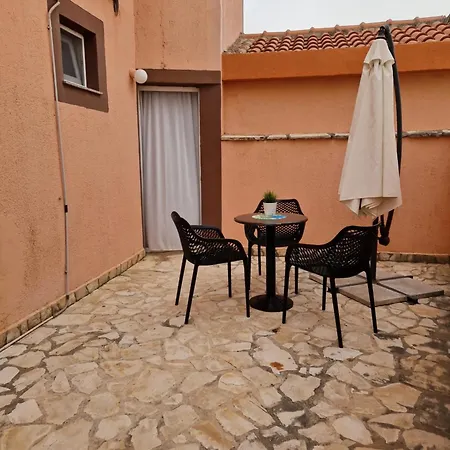 Aurelia Apartments, Vir Exterior photo