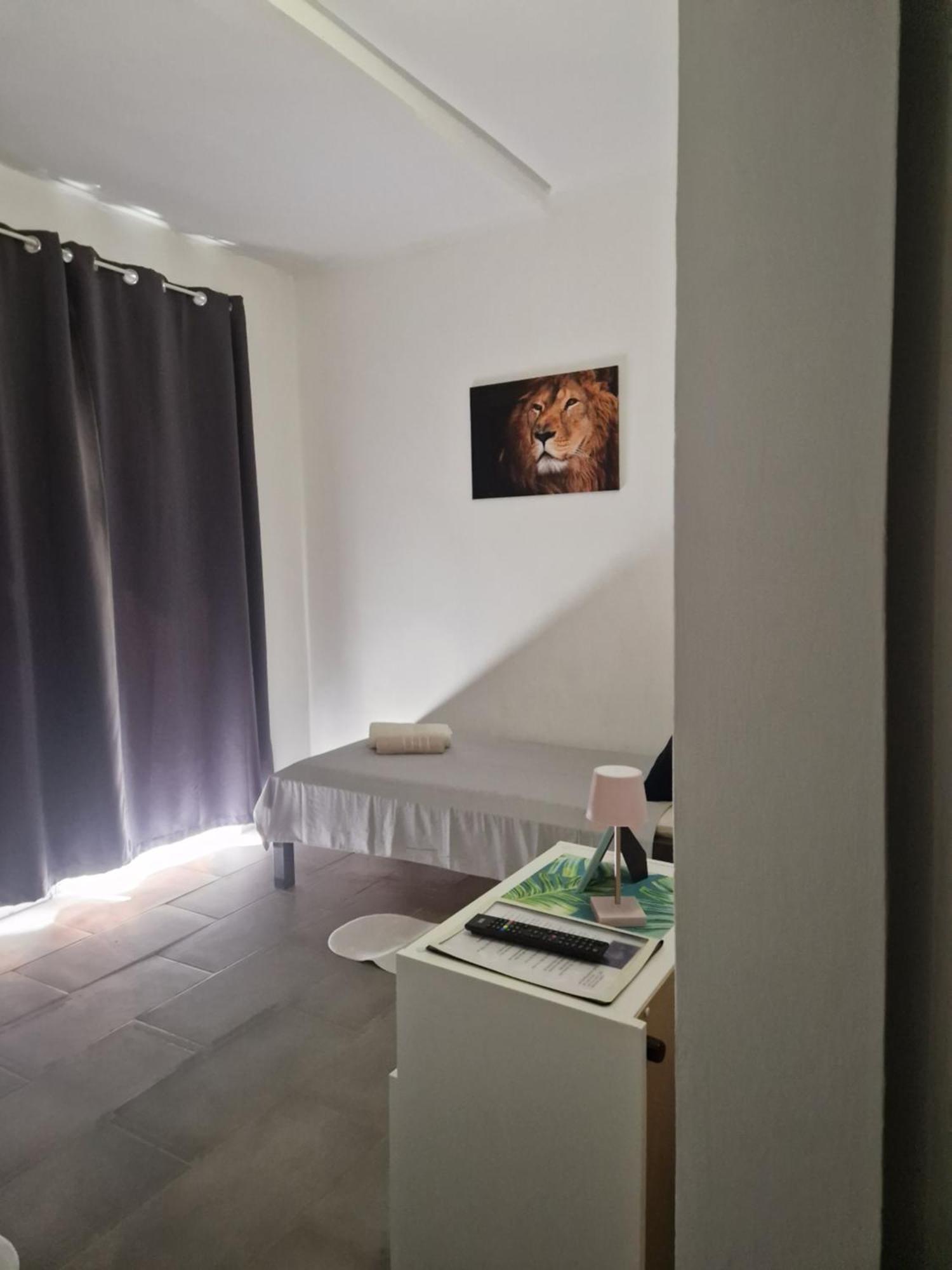 Aurelia Apartments, Apartma Vir